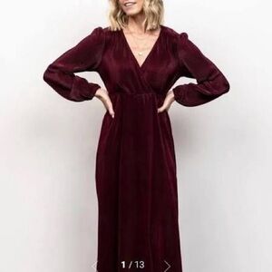 Elegant Burgundy Long Sleeve Dress